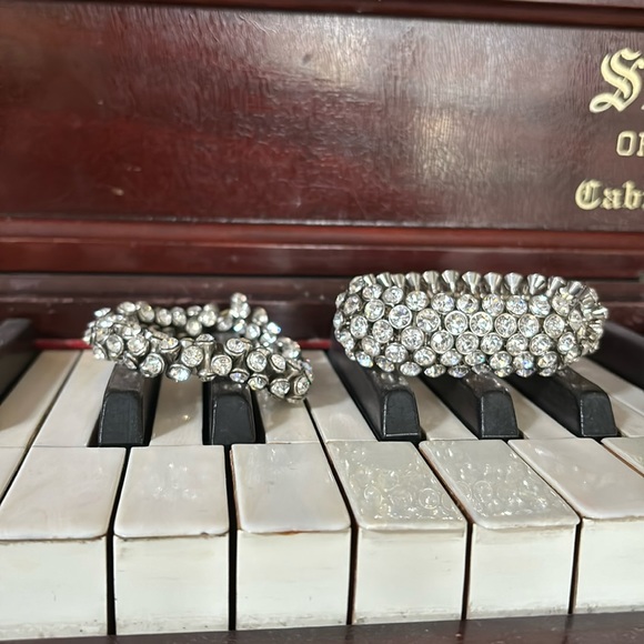 Jewelry - Fashion bracelets